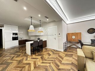 Piso en alquiler en Ensanche - Diputación en Alicante