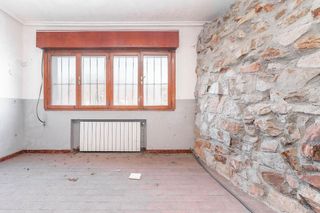 Local comercial en alquiler en Piloña