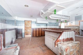 Local comercial en alquiler en Piloña