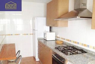 Piso en alquiler en Ciudad Jardín - Zoco en Córdoba