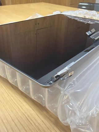 Pantalla Macbook Pro 16 A2485 Original