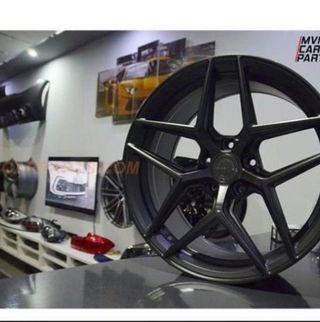 Juego de 4 Llantas 19 Concaver CVR2 Carbon Graphit