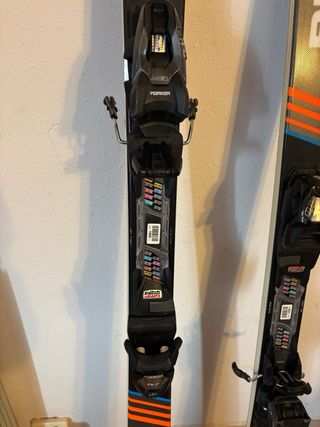 Esquís Blizzard WCR 172 cm + Fijaciones Marker