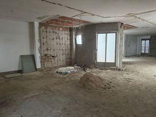 Edificio en venta en Llerena