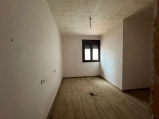 Edificio en venta en Llerena