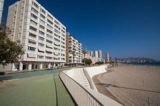 Piso en venta en Playa de Poniente en Benidorm