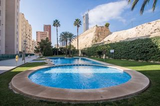 Piso en venta en Playa de Poniente en Benidorm