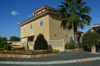 Chalet en venta en Totana