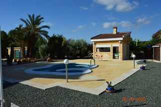 Chalet en venta en Totana