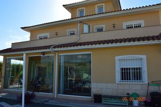 Chalet en venta en Totana