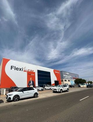 Nave industrial en alquiler en Valdepeñas