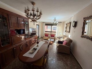 Piso en alquiler en Zona Ausias March en Alboraya