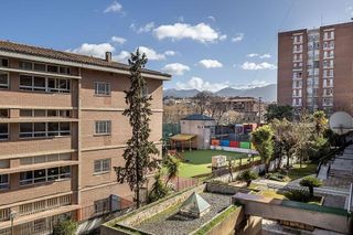 Piso en alquiler en Cervantes en Granada