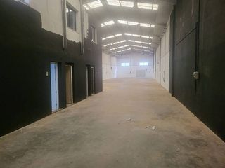 Nave industrial en alquiler en Beniparrell