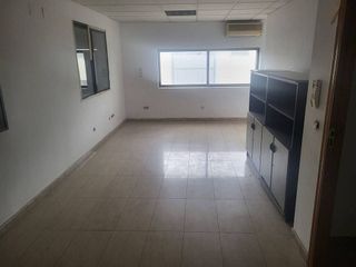 Nave industrial en alquiler en Beniparrell