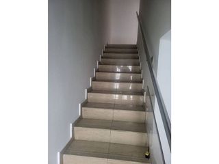 Nave industrial en alquiler en Beniparrell