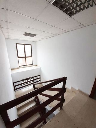 Nave industrial en alquiler en Tremañes en Gijón