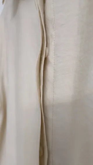 Camisa " Zara" fluida con botones.