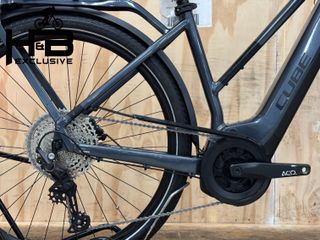 Cube Touring Hybrid Pro 625 Shimano Deore 2022