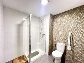 Local comercial en venta en Mercado en Alicante