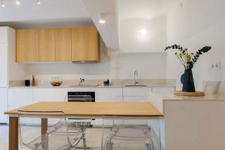 Piso en alquiler en La Font de la Guatlla en Barcelona