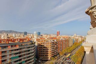Piso en alquiler en La Font de la Guatlla en Barcelona