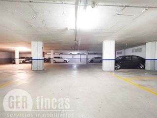 Garaje en venta en Poble Nou - Zona Esportiva en Terrassa