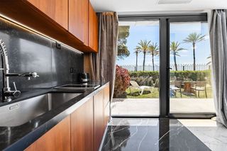 Piso en alquiler en Puerto Banús en Marbella