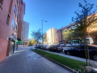 Local comercial en alquiler en Hospital - G3 - G2 en Burgos