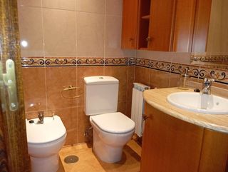 Piso en alquiler en Milán - Pumarín - Teatinos en Oviedo