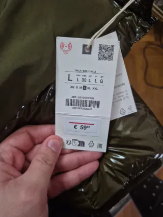 Anorak brillante efecto agua repelente talla L