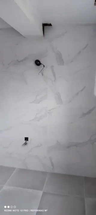 <<Servicio de>> Alicatado y reformas de baño***