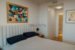 Piso en venta en Valdeacederas en Madrid