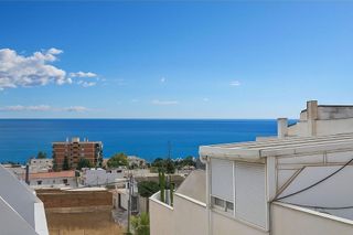 Casa adosada en venta en El Pinillo en Torremolinos