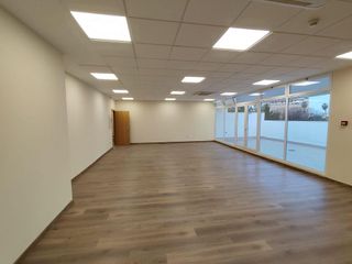 Oficina en alquiler en Sector Sur  - La Palmera - Reina Mercedes en Sevilla