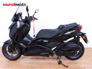 YAMAHA X-MAX 125