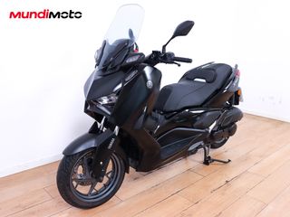 YAMAHA X-MAX 125