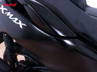 YAMAHA X-MAX 125