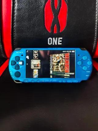 PSP 3000 Azul Eléctrico + 50 Juegos