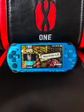 PSP 3000 Azul Eléctrico + 50 Juegos