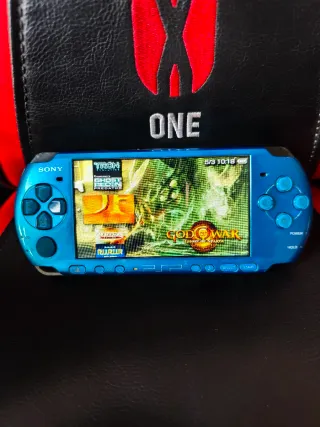 PSP 3000 Azul Eléctrico + 50 Juegos
