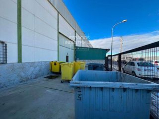Nave industrial en alquiler en Colmenar de Oreja