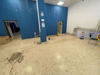 Local comercial en alquiler en Centro en Gandia