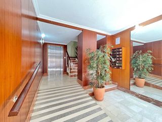 Oficina en alquiler en Ensanche - Diputación en Alicante