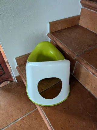 Vasino Infanzia  Ikea Bianco e Verde