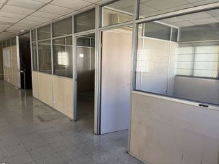 Nave industrial en alquiler en Martorelles