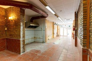 Local comercial en venta en Olesa de Montserrat