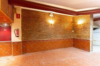 Local comercial en venta en Olesa de Montserrat