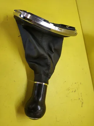 POMO+FUNDA PALANCA CAMBIOS VW GOLF IV VW BORA 5V