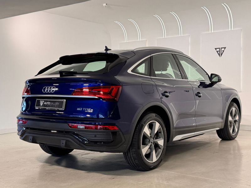 Audi Q5 2022, foto 5